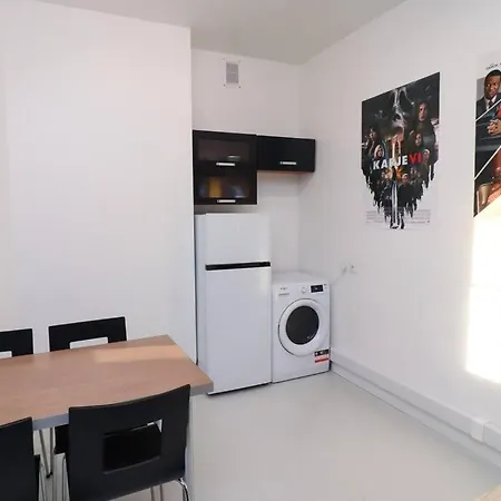 City-central Flat With Sauna Lejlighed